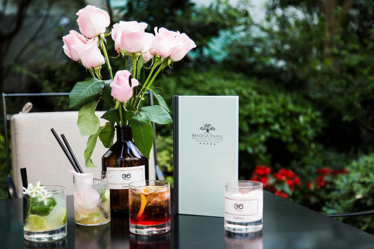 Magna Pars l'Hotel à Parfum Milano Esterno foto Drinks at the Mandarin Oriental Bar